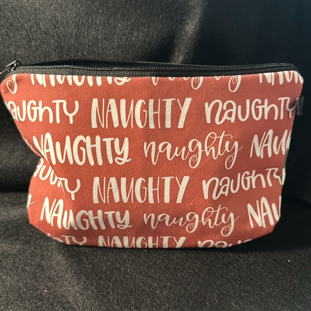 Green 'Nice' Print Pouch